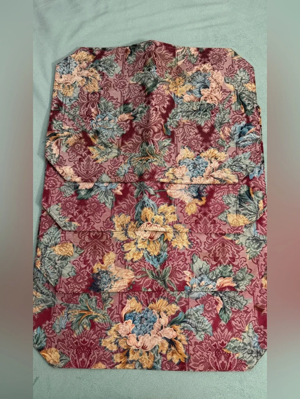 Floral Jacquard Placemat in Deep Burgundy